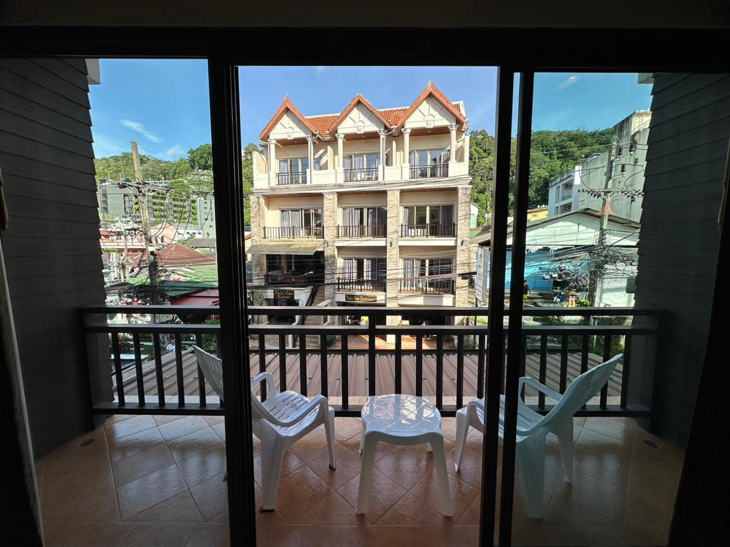 Hotel Baan Kingkeaw Thamdee Patong Extérieur photo